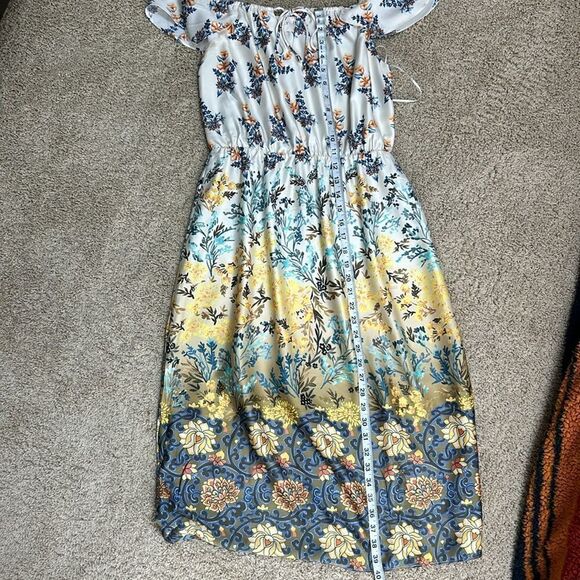 Everly on/off shoulder dress size M - Picture 9 of 9